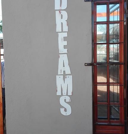 Hotel Dreams à Beaufort West Extérieur photo