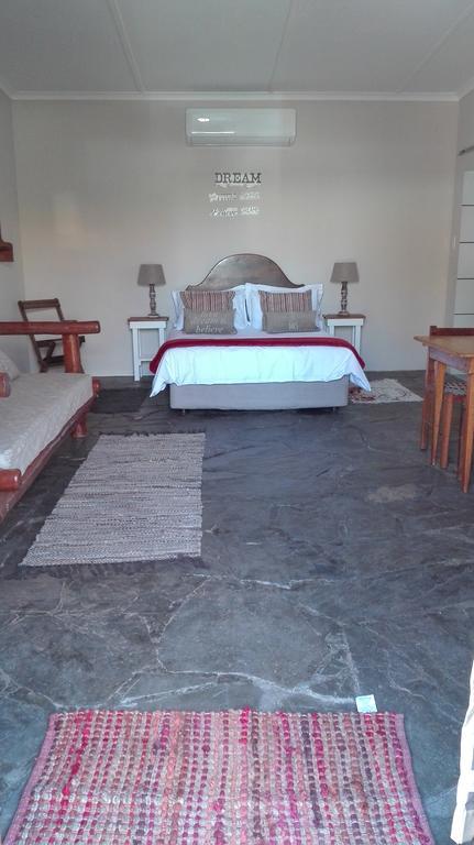 Hotel Dreams à Beaufort West Extérieur photo