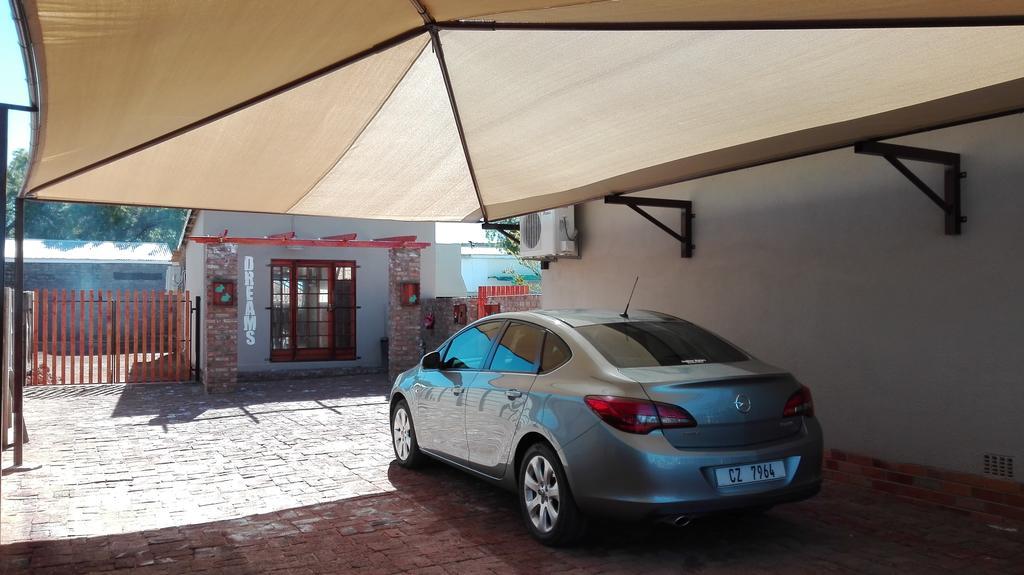 Hotel Dreams à Beaufort West Extérieur photo